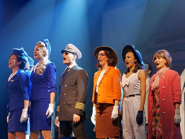 Bild 41: Bilder: Südkurier-Leser beim Musical "Happy Landing" im Gloria-Theater