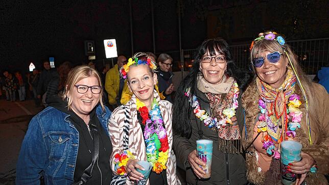 Bild : Auf zum „Festival der Liebe“! So feiern die DTK-Fans in Konstanz