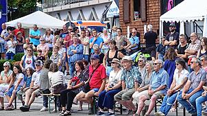 Beim St. Georgener Heugausfest, hier ein Bild aus dem Jahr 2022, können die Besucher bei einem bunten Unterhaltungsprogramm herzhaft ...
