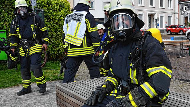 Bild : Die besten Bilder der Jahreshauptübung der Freiwilligen Feuerwehr Markdorf – Teil 1