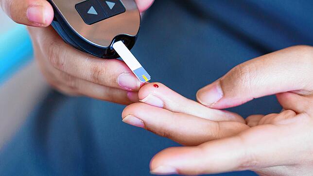 Für viele Menschen mit Diabetes gehört das Messen des Blutzuckers zum Alltag. Eine neue Studie stellt jetzt die Covid-19-Erkrankung in ...