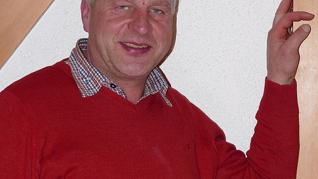Werner Intlekofer fasste die Leistungen von Michael Scharf in Zahlen zusammen.