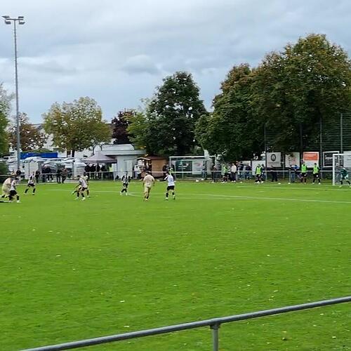 Chance (62.) Mboob (Singen)