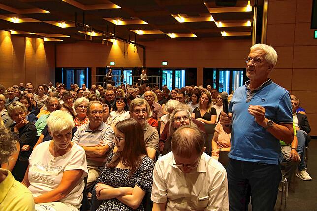 Bild 28: Bilder von der SÜDKURIER-Wahlarena zur OB-Wahl in Waldshut-Tiengen
