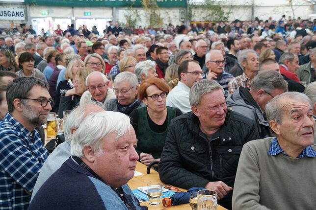 Bild 22: Bilder vom 728. Schätzele-Markt: Volksfestplatz, Food-Stände und Mittelstandskundgebung mit Jens Spahn