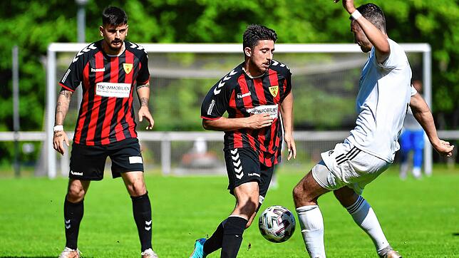 Bild : FSV Rheinfelden gewinnt beim SV 08 Laufenburg mit 3:1 &ndash; und wir haben Bilder!