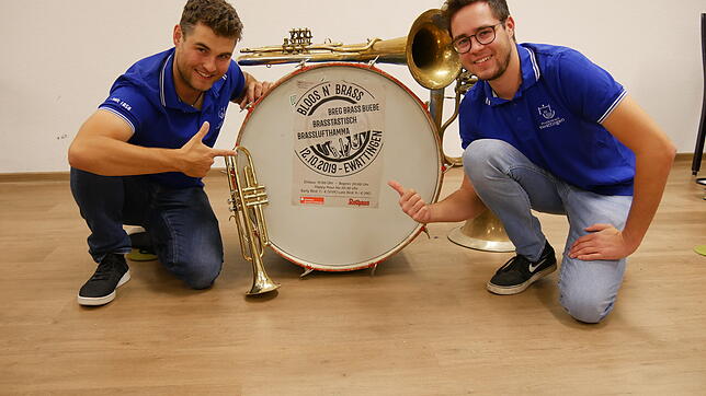 Benni Beringer (links) und Joshua Dornfeld sind die beiden Hauptorganisatoren von &bdquo;Bloos &sbquo;n&lsquo; Brass&ldquo;.