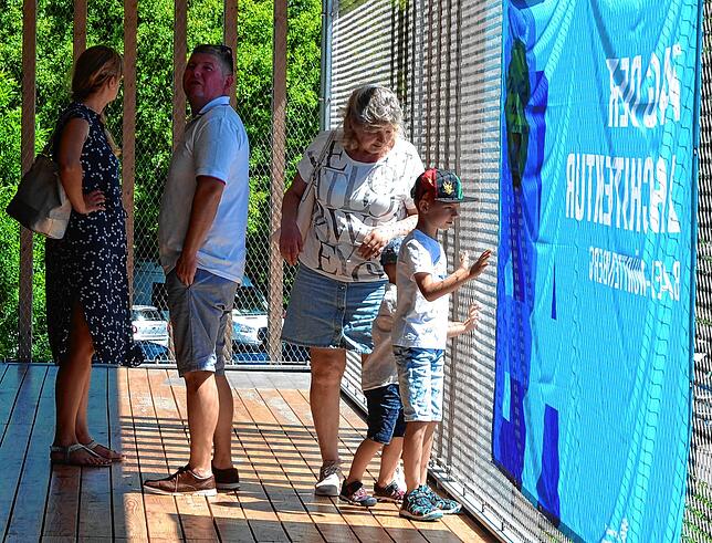 Bild 2: Bilder von der feierlichen Einweihung des Kindergartens Storchennest