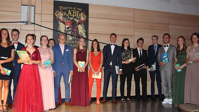 Die Preisträger am Klettgau-Gymnasium sind (von links): Annika Lang, Achim Lang, Elena Kosakowski, Gian Marco Albicker, Christina ...