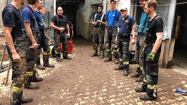 Die Feuerwehren des Landkreises Waldshut im Hochwasser-Einsatz in Ahrweiler – hier der Zug Hochwasser.