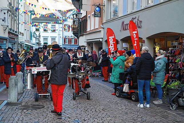 Bild 7: Die schönsten Bilder von der Städtlefasnacht der Grufti-Band