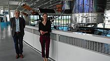 Die neue Raumfahrt-Dauerausstellung des Dornier-Museums ist fertig: Direktor David Dornier und Kuratorin Julia Menzer freuen sich auf ...