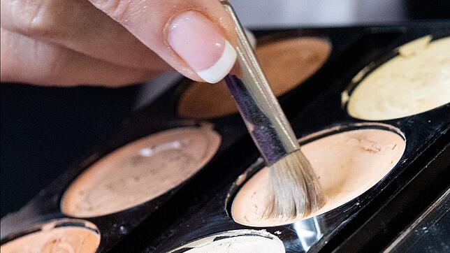 Eine große Kosmetik-Kette, die international tätig ist, ist insolvent.