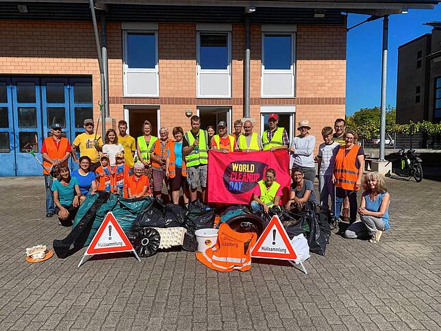 Die Naturschutzgruppe Küssaberg freute sich über mehr Teilnehmer als sonst.