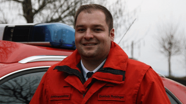 Feuer in einer Feuerschale: Damit aus der schönen Stimmung kein Notfall wird, empfiehlt es sich einige Regeln beim Befeuern zu beachten. ...