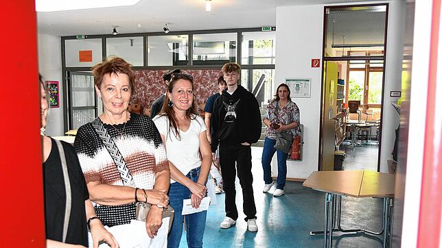 Kommunalwahl und Europawahl im Wahlbezirk 22 in der Gottmadinger Hebelschule. Auch nachmittags gegen 15.30 Uhr gab es noch eine ...