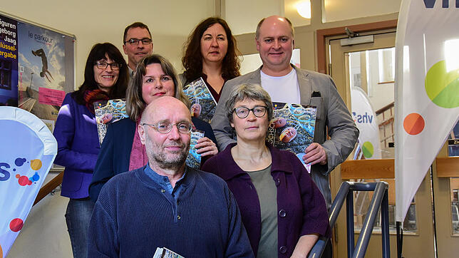 Die Fachbereichsleiter der Volkshochschule stellen das Halbjahresprogramm vor. Von links Heike Gressenbuch, Arne Kontze, Ina Schweizer, ...
