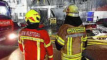 Die Feuerwehren gleich mehrerer Gemeinden waren in der Nacht auf den 28. März am Brand in Dettighofen im Einsatz.