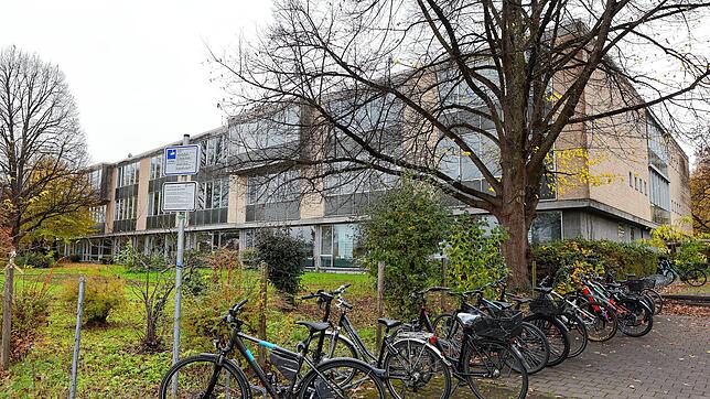 Aufgrund einer möglichen Bedrohungslage rückte die Konstanzer Polizei am Donnerstagmorgen, 14. November, zur Konstanzer Wessenbergschule ...