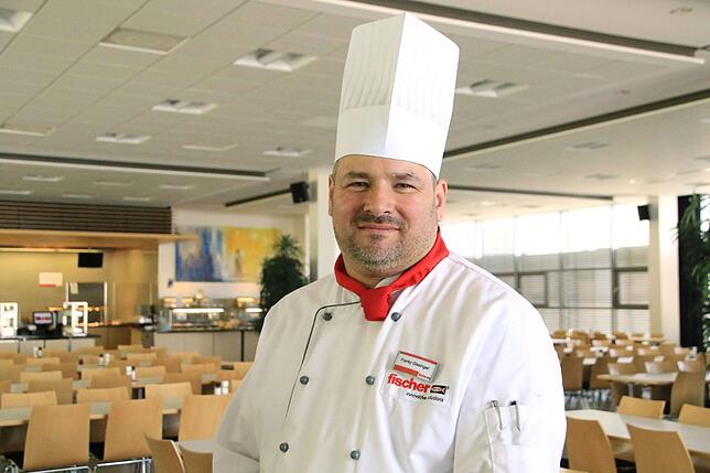 Frank Gissinger leitet das Betriebsrestaurant von Fischer in Waldachtal.