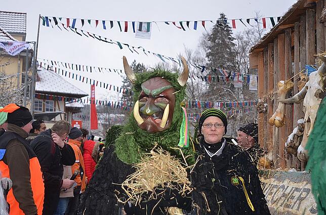 Bild 22: Bilder vom großen Umzug des Narrenbundes Niedereschach