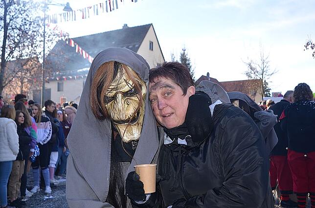 Bild 28: Bilder vom Narrenumzug in Weigheim 2019