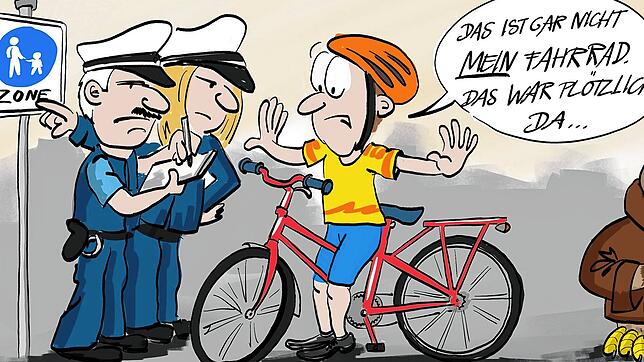 Prima Promenade: Fahrradfahrerkontrolle in Überlingens Fußgängerzone &ndash; an Ausreden bei den erwischten Radlern mangelt es nicht.