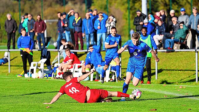 Bild : Die besten Bilder vom Bezirksliga-Spitzenspiel zwischen Möhringen und Tennenbronn