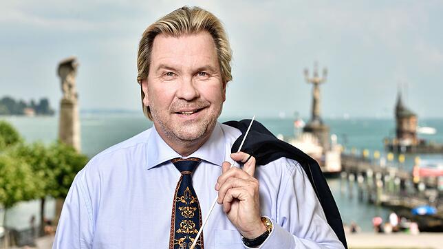 Ari Rasilainen, Chefdirigent der Südwestdeutschen Philharmonie, ist enttäuscht über die Art und Weise, wie die Entscheidung über die ...