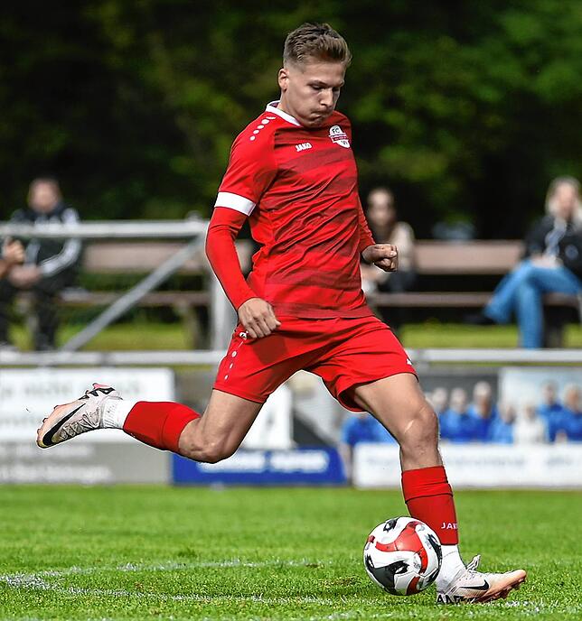 Sprung nach oben: Marc Schäuble wechselt vom A-Kreisligisten FC Wallbach zum Noch-Landesligisten SV 08 Laufenburg.