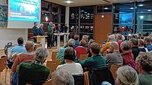 Rund 150 Besucher waren im Bürgersaal Wilhelmsdorf bei der Veranstaltung zum geplanten Biosphärengebiet, der von Aktiven des „Forums ...