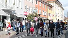 Die Mitwirkenden des Verkaufsoffenen Sonntags hoffen wieder auf so viele Besucher wie im vergangenen Jahr. Foto: Claudia Ladwig