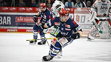 Schwenningens Neuzugang Danny O‘Regan im Spiel gegen die Augsburger Panther. Sowohl am Freitag als auch am Sonntag gab es für die Wild ...