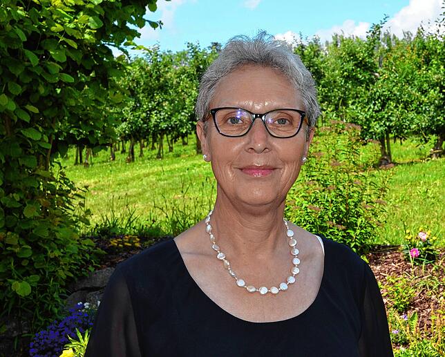 Ulrike Specker: &bdquo;Ganz dringend: Bezahlbaren Wohnraum schaffen. Wie? Das weiß ich auch nicht, aber ich würde mein Herzblut ...