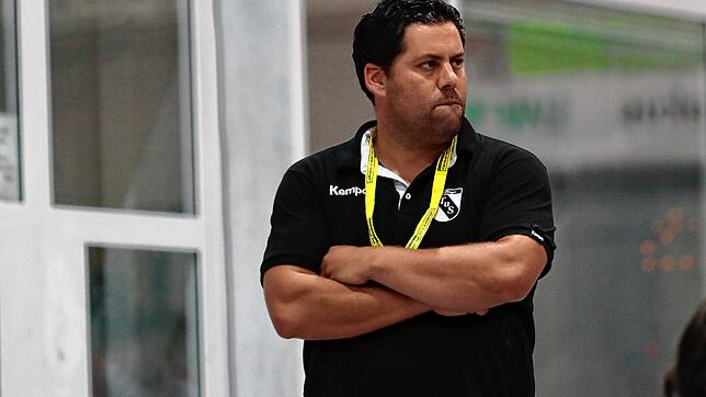Trainer Dominik Garcia und den Tabellen-13. TuS Steißlingen erwartet eine schwere Aufgabe in Weinsberg.