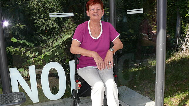 Gerda Bahn hat unserer Autorin gezeigt, wieso das Busfahren für Senioren nicht immer ein leichtes Unterfangen ist. Was für andere ...