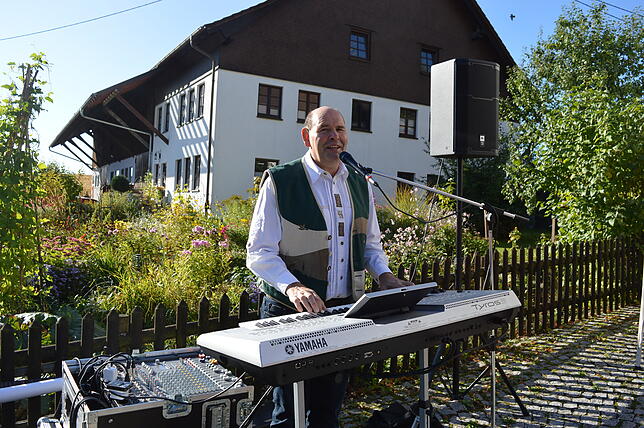 Bernd Rist sorgte für musikalische Unterhaltung.