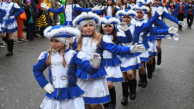 Bild : 50+1 Jahre Narrengilde Pfrieme-Stumpe Tennenbronn Kinderumzug