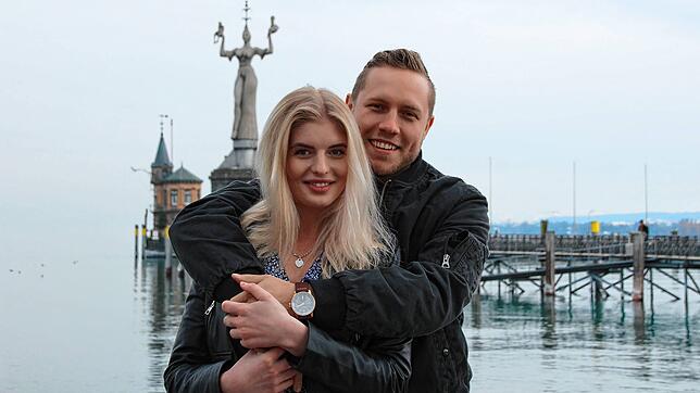 Antonia Hemmer und Patrick Romer erzählen zwischen Stadtgarten, Gondelehafen und Imperia aus ihrem Leben nach „Bauer sucht ...