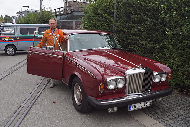 Bild 1: 200 Oldtimer waren auf der Hafenmeile zu sehen. Sechs davon haben wir uns von ihren Besitzern persönlich vorstellen lassen.