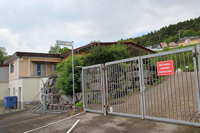 Eggingen: Es bleibt spannend, ob sich die Türen der idyllischen Badesee-Anlage in Eggingen noch diesen Sommer öffnen werden. In der ...