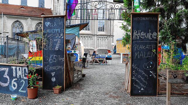 Bild : Bald ist Schluss! Konstanzer Klimacamper wollen den Pfalzgarten verlassen