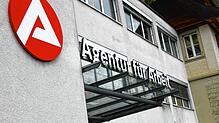 Die Arbeitslosenquote im Landkreis Waldshut, hier die Arbeitsagentur in Waldshut, ist auf 4,9 Prozent gesunken.