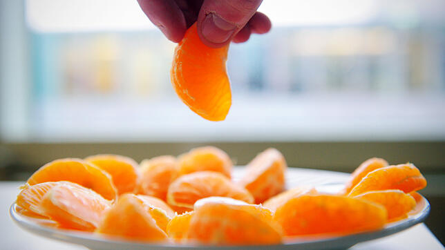 Schon Kinder bekommen gesagt, sie sollen viele Zitrusfrüche essen, um Vitamin C zu bekommen.