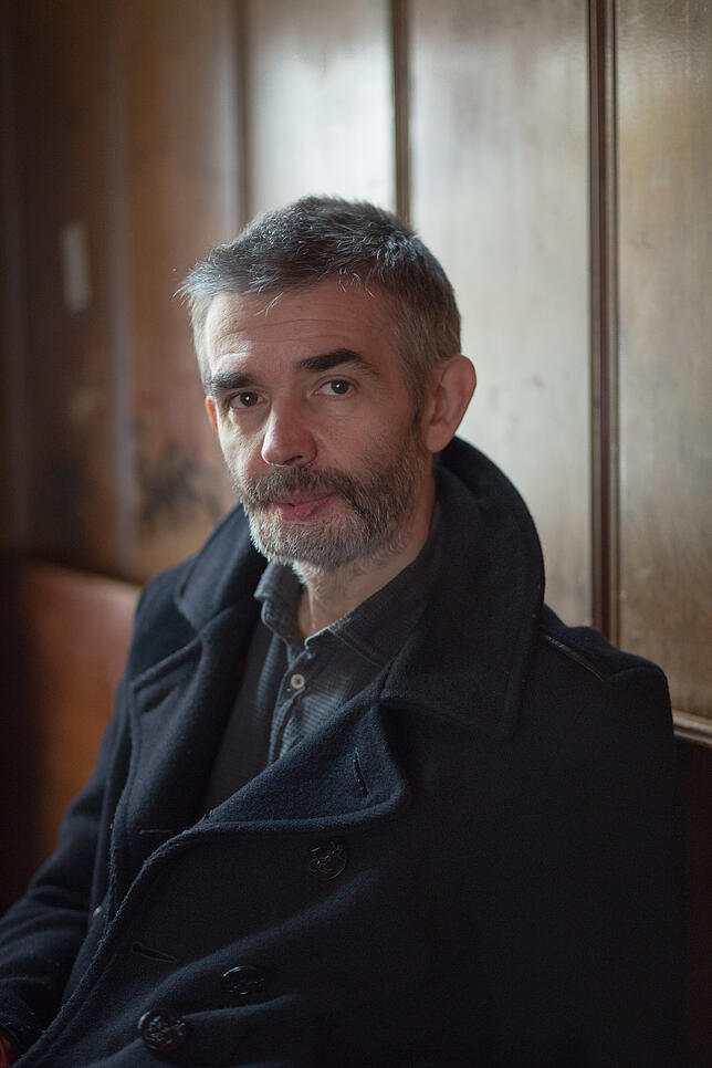 Philippe Lancon arbeitet als Kunst- und Literaturkritiker.