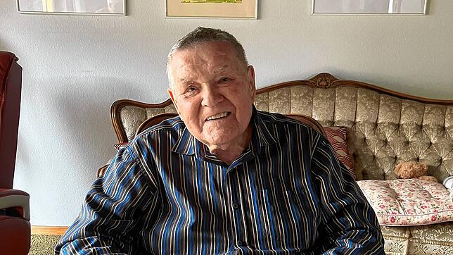 Reinhard Bähn engagierte sich in vielen Vereinen von Rielasingen und feiert jetzt seinen 90. Geburtstag.