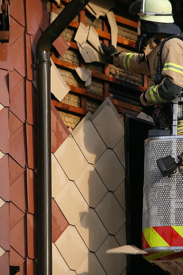 Bild 19: Weinhaus Schunk brennt aus &ndash; Bilder vom Brandort Teil 2