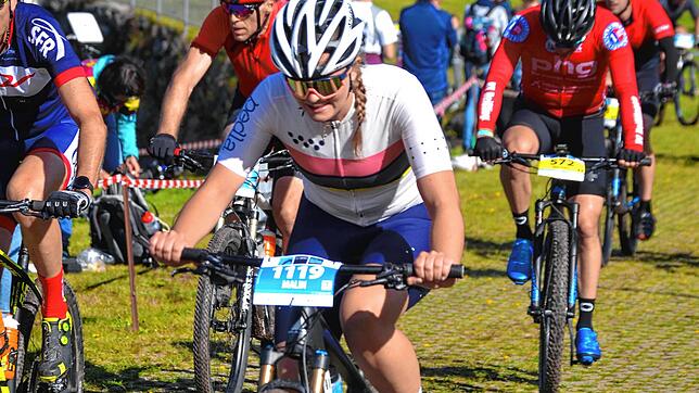 Die frühere Skilangläuferin Malin Dold aus Schonach gab auch auf dem Mountainbike eine glänzende Figur ab.