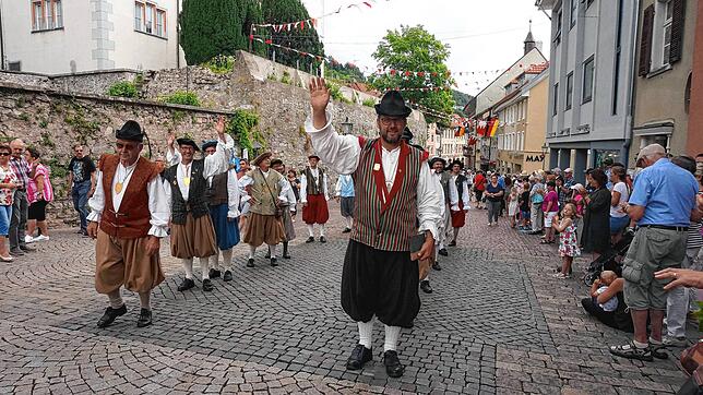 Das wird es dieses Jahr nicht geben: Der Schwyzertag &ndash; hier beim Umzug &ndash; musste im Zuge der Corona-Krise abgesagt werden. ...