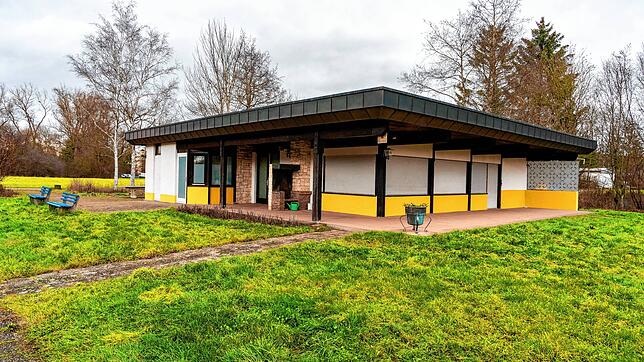 Das Vereinsheim des Tennisclubs Rot-Weiß Bad Dürrheim liegt sehr abgelegen und ist bereits mehrere Male Ziel von Einbrechern gewesen.